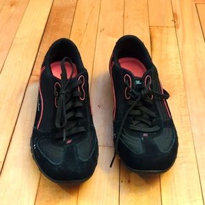 Black Skechers sneakers